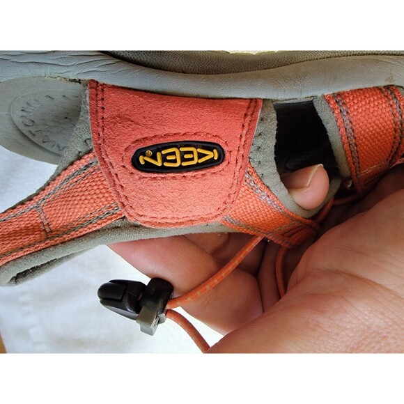 KEEN Newport H2 Womens Sz. 7M Orange Anatomic Footbed Waterproof Hiking Sandals - Picture 8 of 10